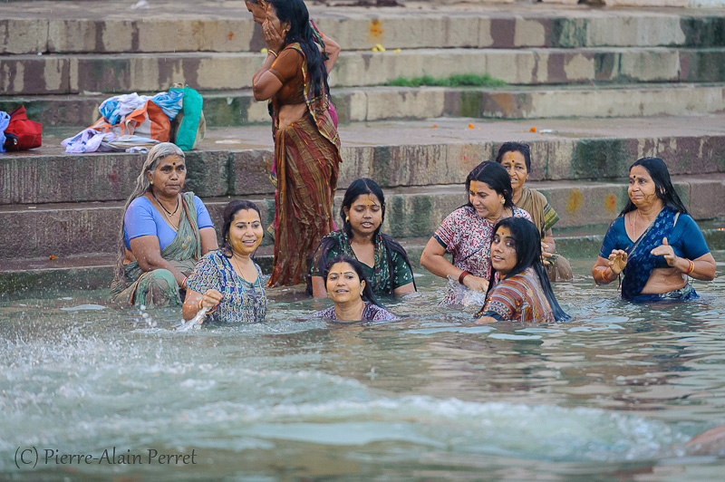 Varanasi (Bénarès) - Ablutions matinales