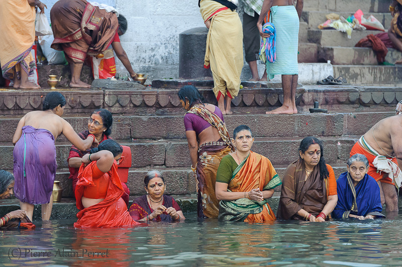 Varanasi (Bénarès) - Ablutions matinales