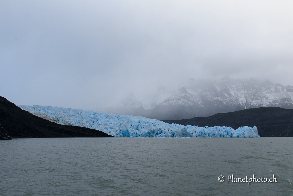 Parc de Torres del Paine - Lac Gris et son glacier