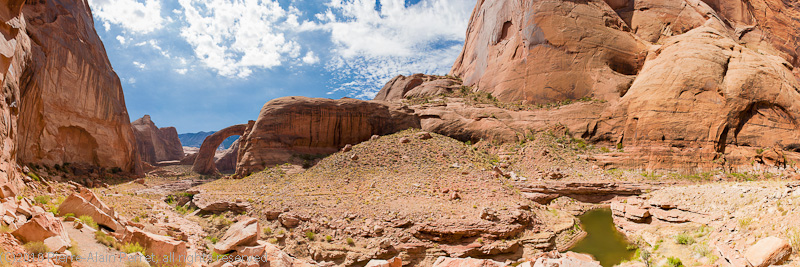 USA - Lake Powell - Rainbow arch